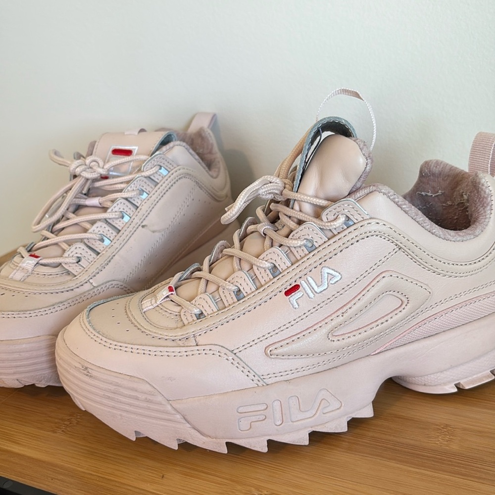 Chunky Peach Blush Fila Disruptor II Sneakers
